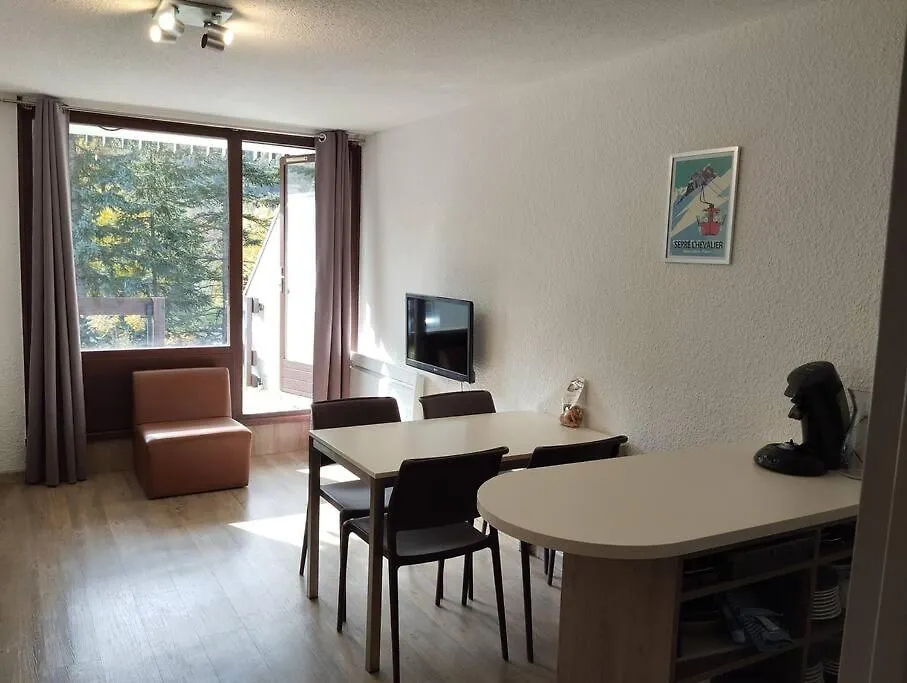 Appartement Idealement Situe Saint-Chaffrey